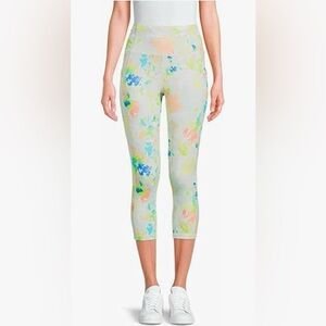 Active Avia Women's Pull-On, Capri Leggings, workout pants Size 4-6